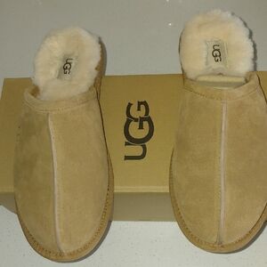 UGG Classic Tan Suede Slippers